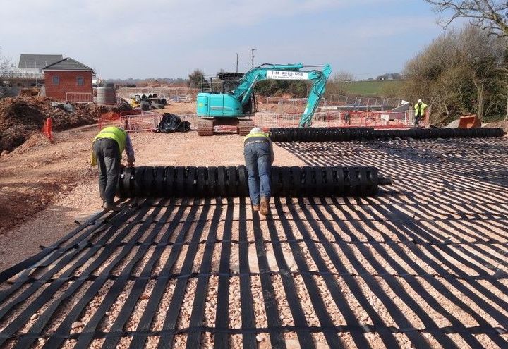 Installation of the longitudinal layer of ParaLink® 