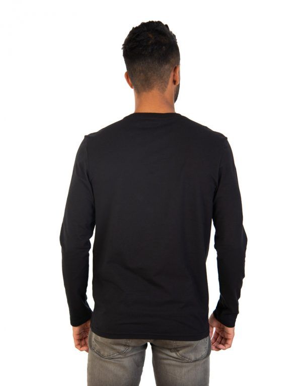 Men long black sleeve t-shirt back