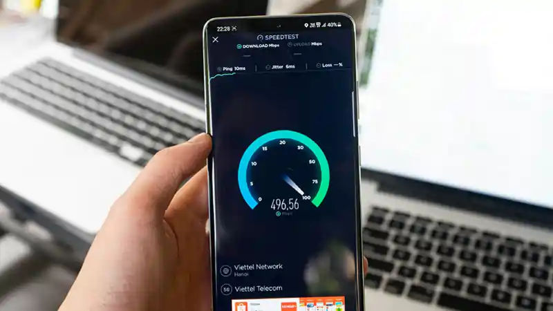 Internet speed test comparison showing slow and fast broadband results