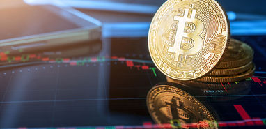P2P Bitcoin Marketplaces vs. Traditional Bitcoin Exchanges: Flexibility vs. Convenience