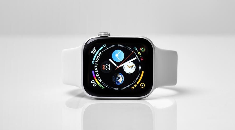 New Apple Watch 4, 44 inches on a white background.
