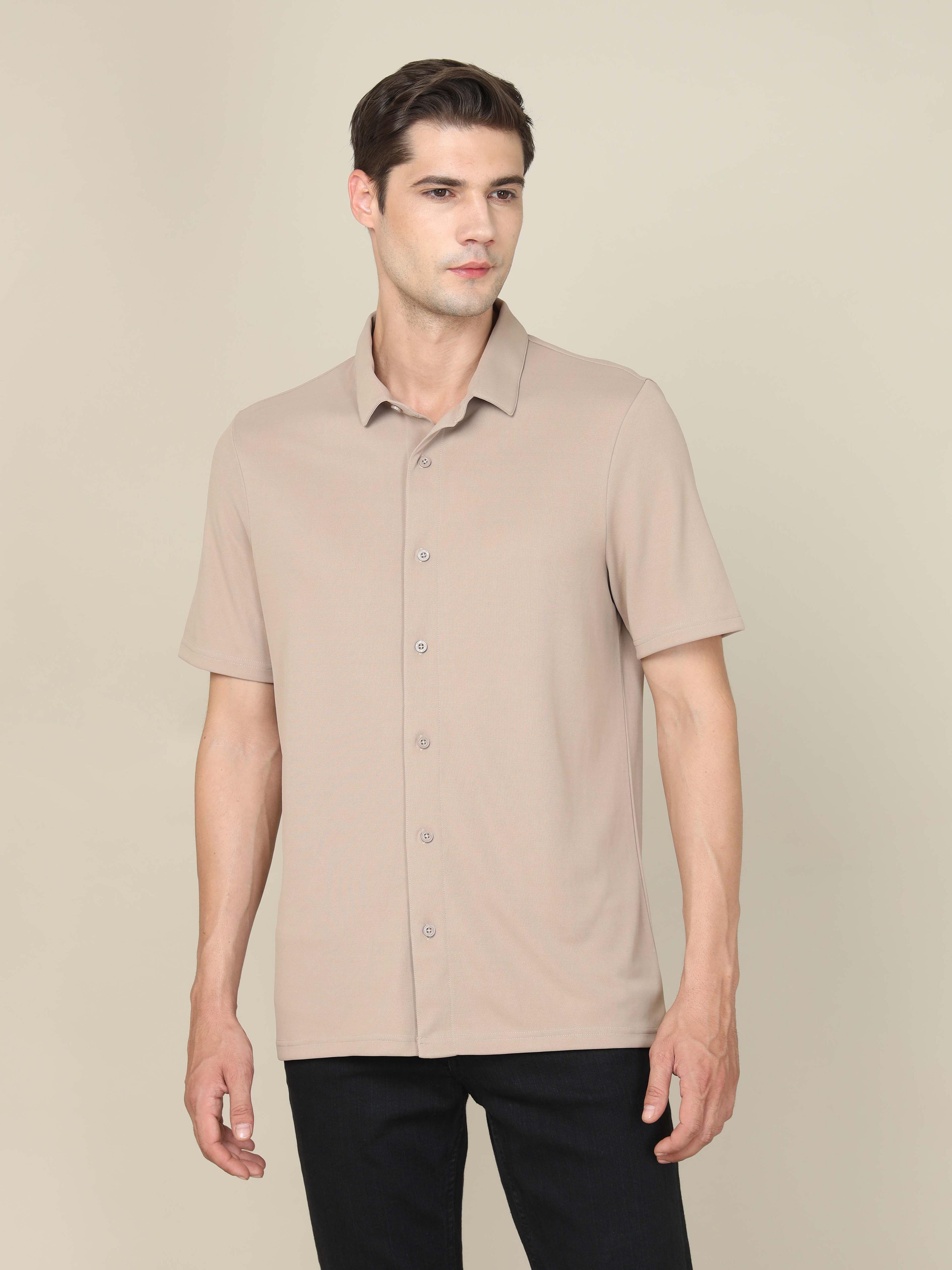 Men Solid Regular Fit Spread Collar Shirt with TECHNO COOL+ in Brown - 2