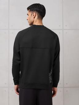 Men Round Neck Slim Fit Printed Active Out Sweatshirt with TECHNOWARM+ in Black - 3