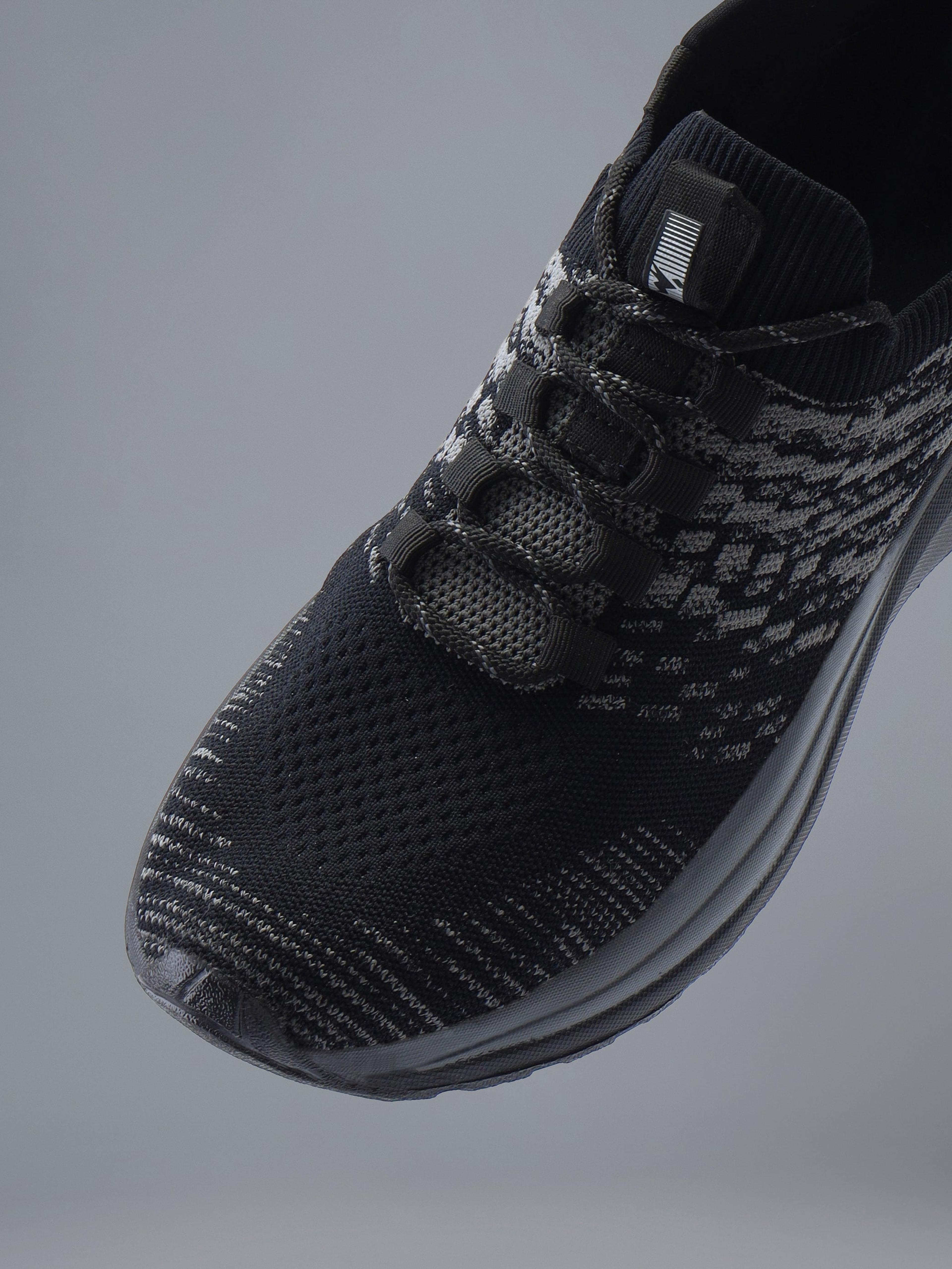 Men's Elevate-X Performance Shoes with Midsole & Grip-Ready Outsole With IMPACT+ in Black - 4