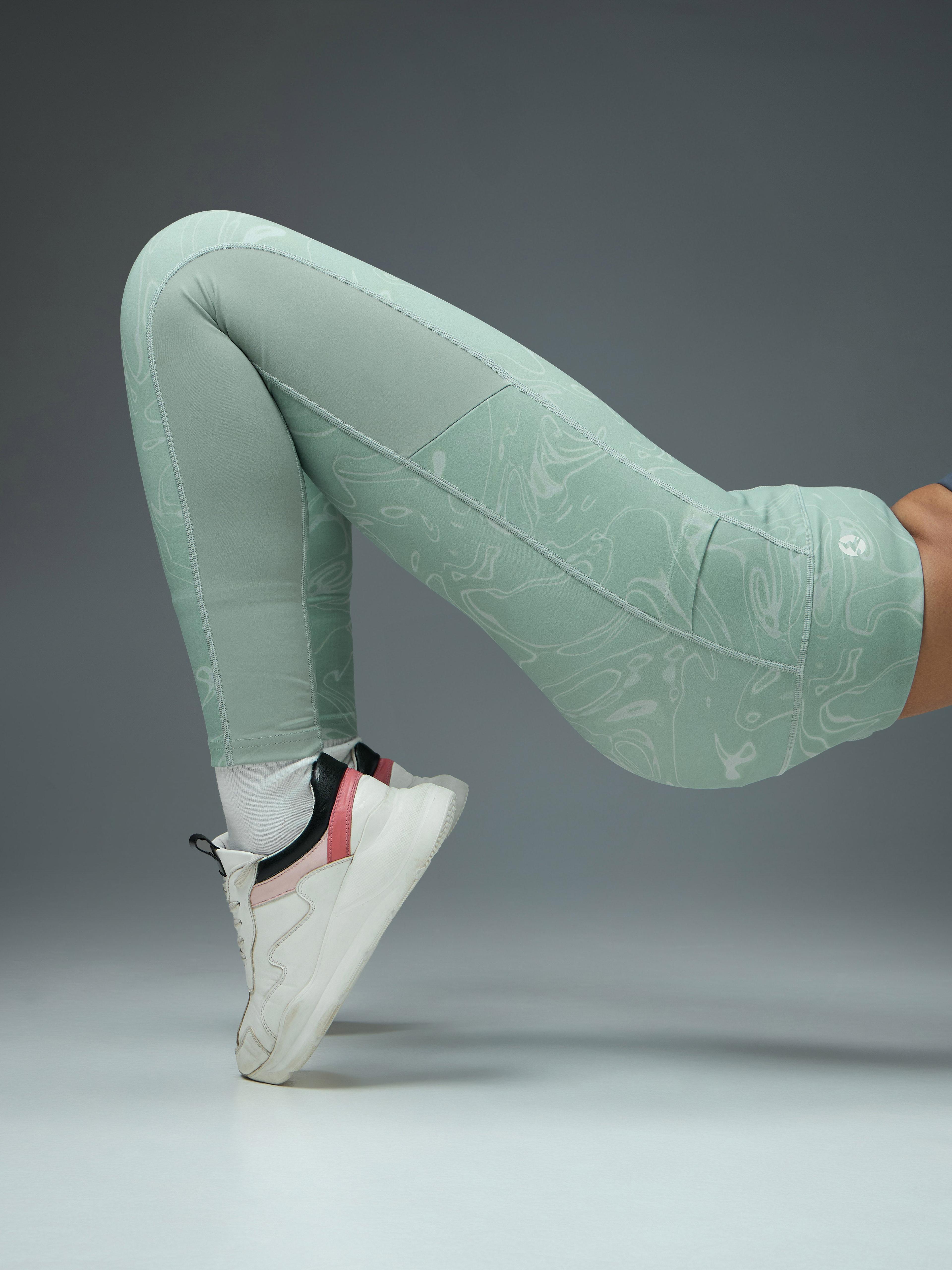 Women Printed Slim Fit Tights with ELASTO PLUS in Grey Swirl - 4
