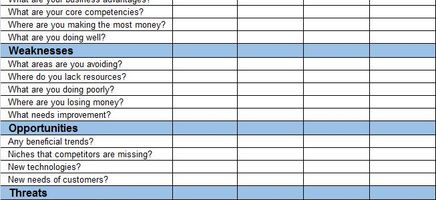 Competitor-Analysis-Excel Template-01