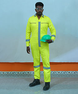 Fire retardant / Flame resistant coverall
