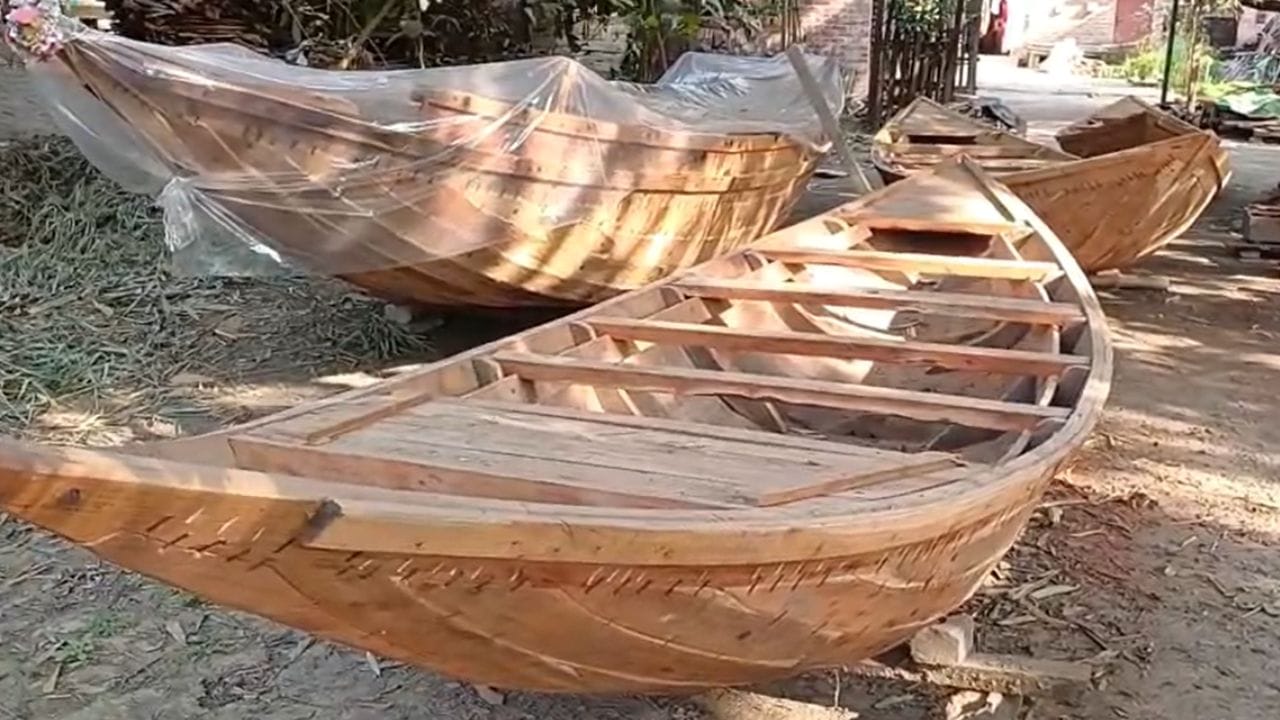 জিআই ট্যাগে বিশ্বমঞ্চে বলাগড়ের ঐতিহ্যবাহী ডিঙি নৌকা