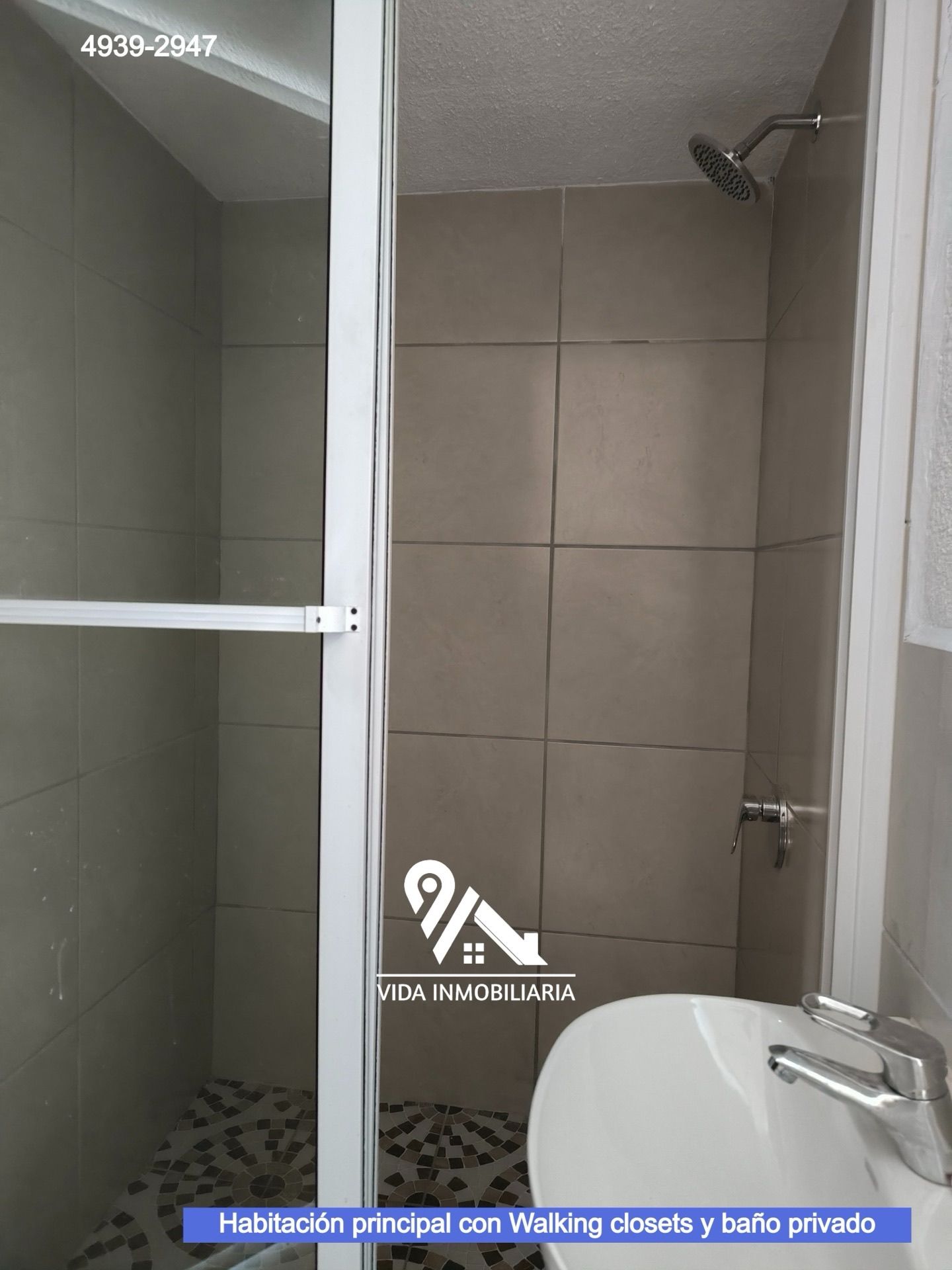 Apartamento amueblado en alquiler — Torre Octavia