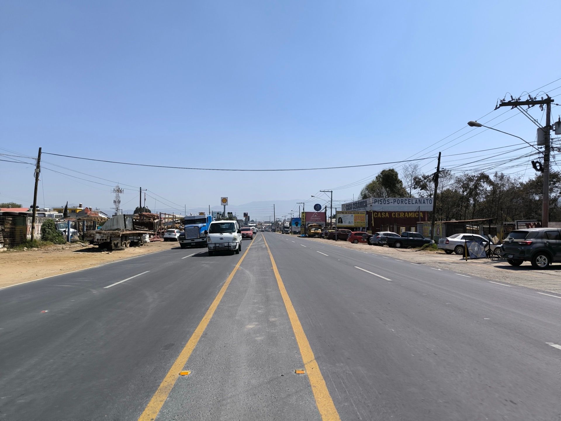 Bodega 180 m² — a 100 m del Periférico