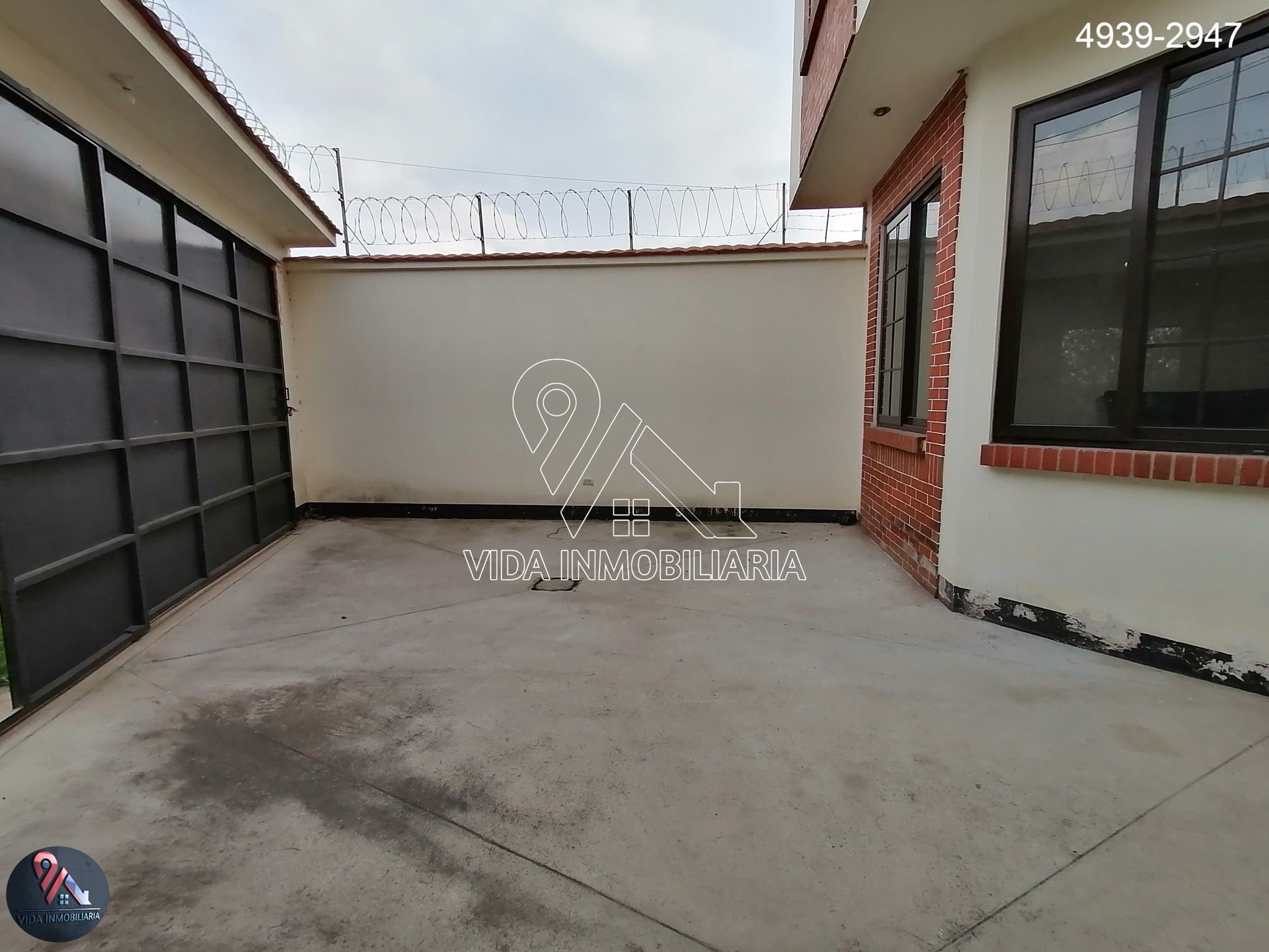 Casa en venta — La Floresta, Zona 9