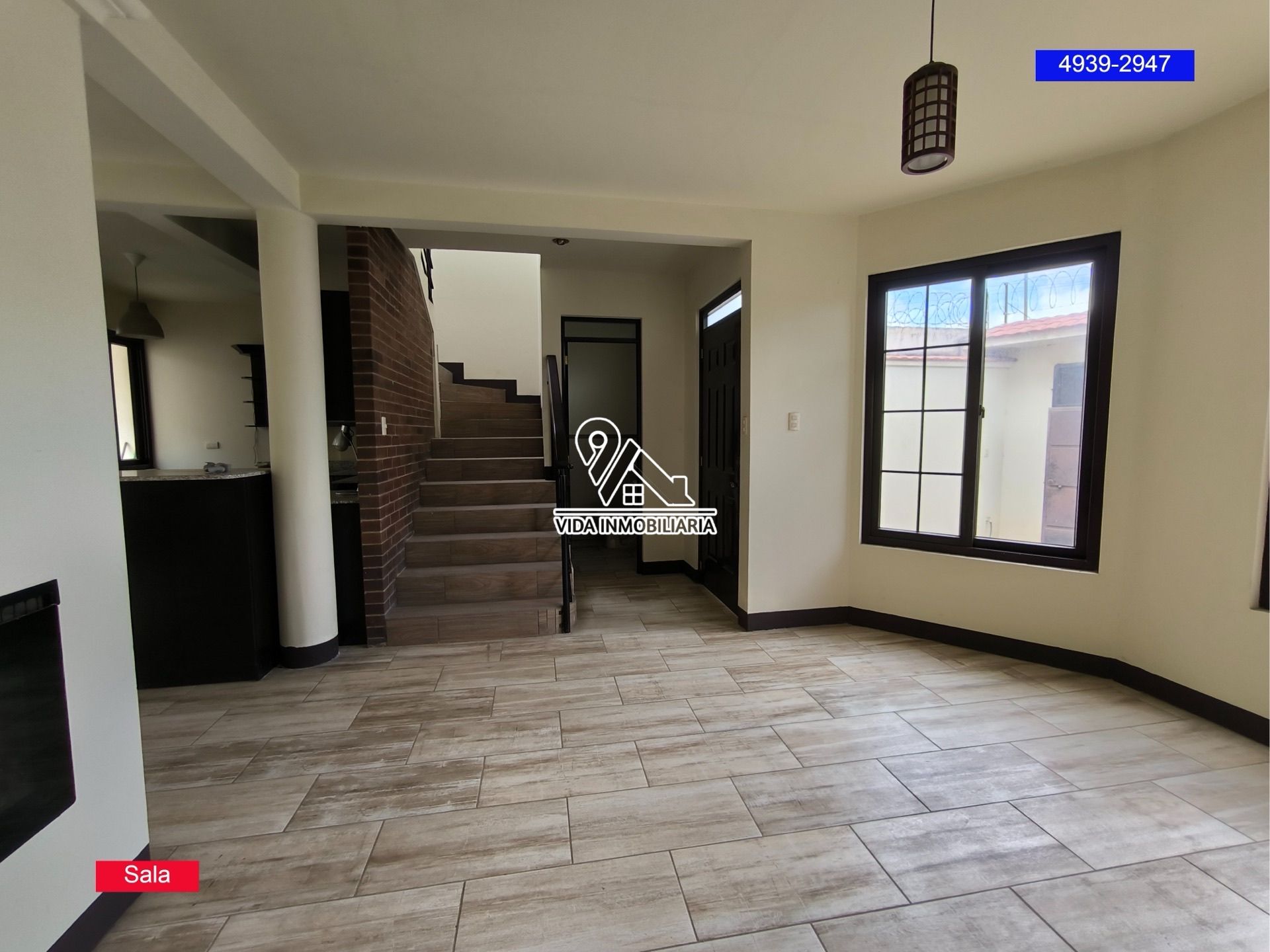Casa en venta — La Floresta, Zona 9