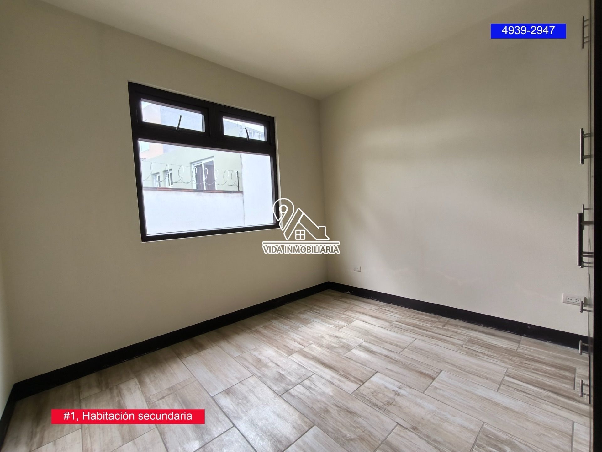 Casa en venta — La Floresta, Zona 9
