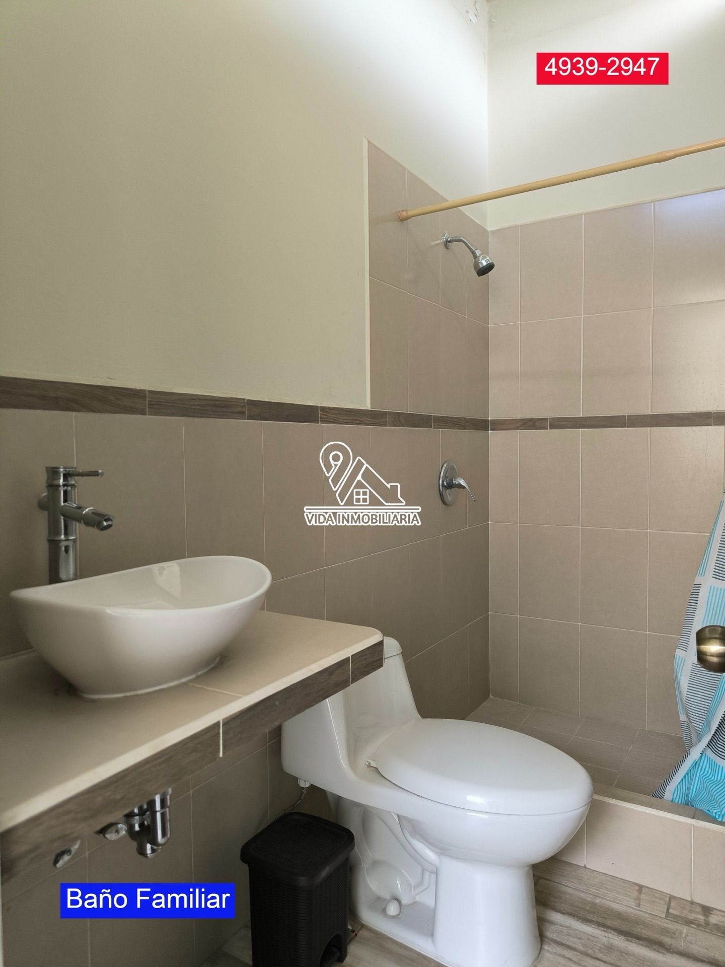 Casa en venta — La Floresta, Zona 9