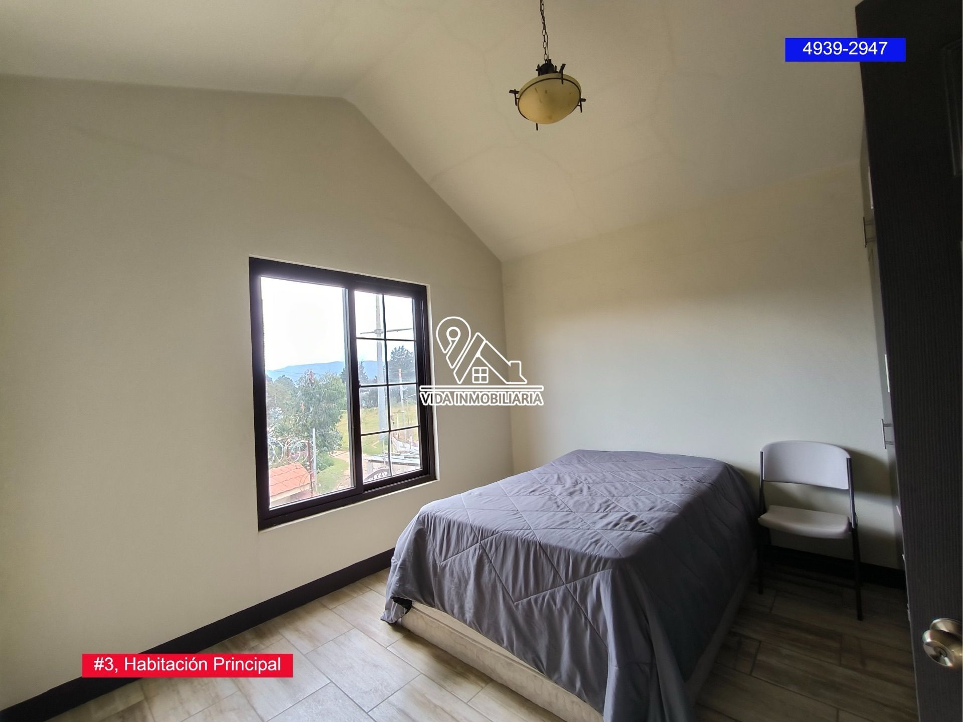 Casa en venta — La Floresta, Zona 9