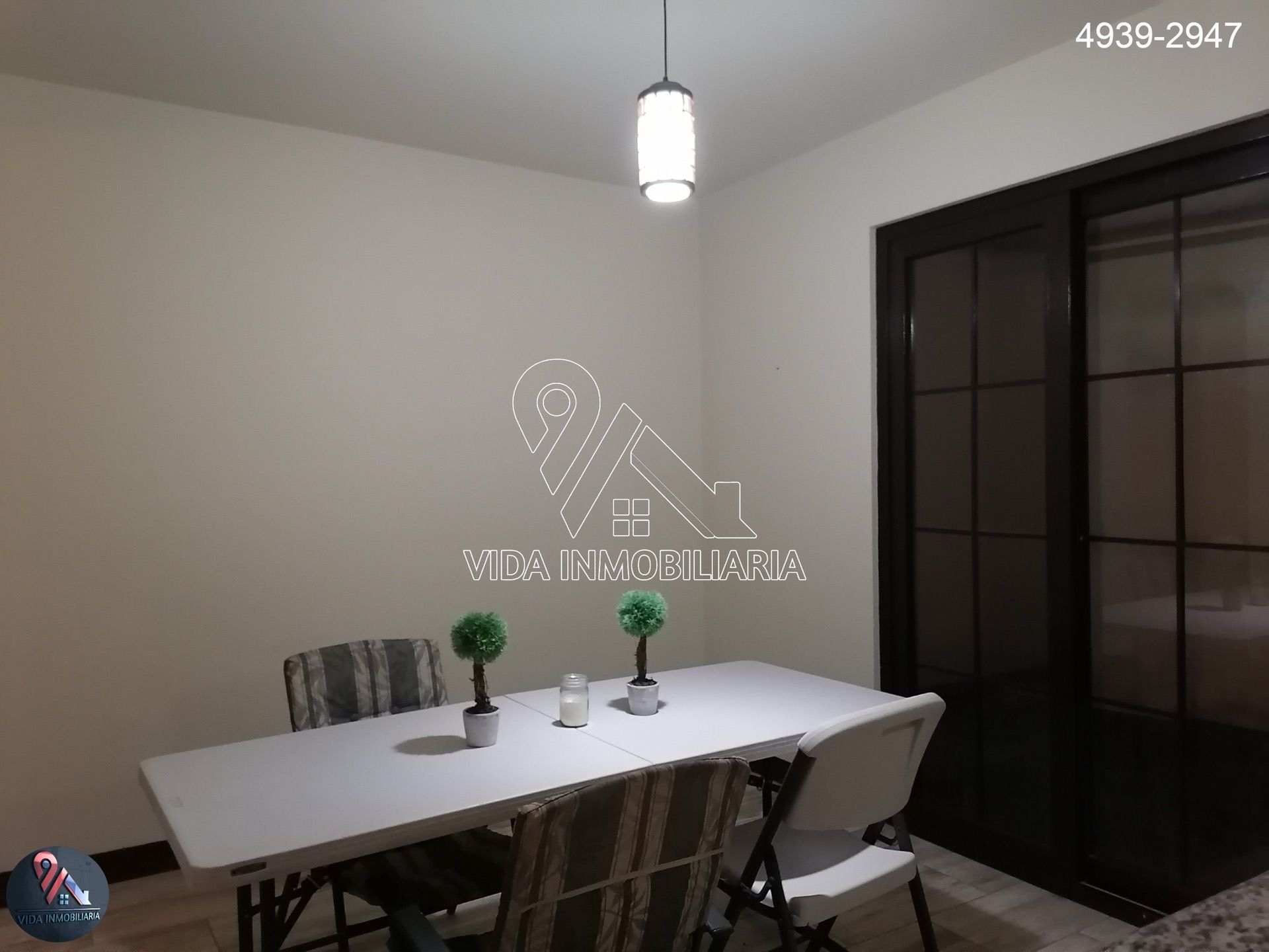 Casa en venta — La Floresta, Zona 9