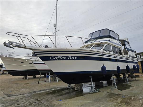 1990 Trader 54 for sale at Origin Yachts