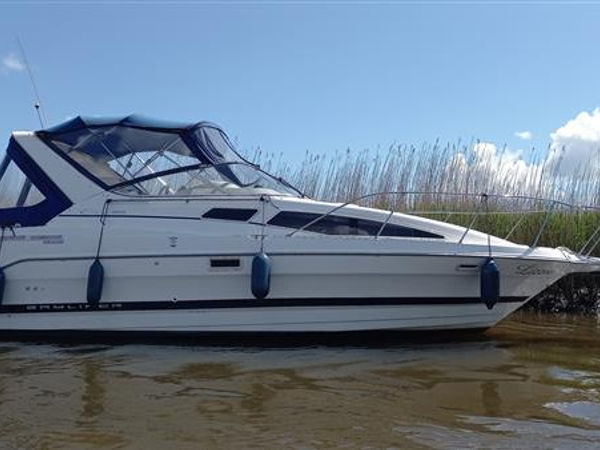 1998 Bayliner 2855 Ciera for sale at Origin Yachts