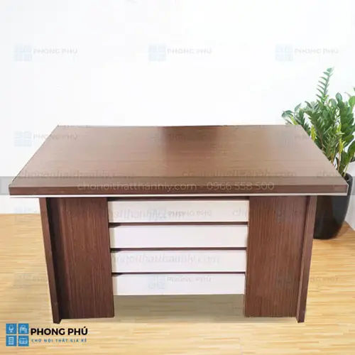 Bàn Giám Đốc Tổ Chức Nơi Làm Việc Hiện Đại Với Phong Cách Chuyên Nghiệp