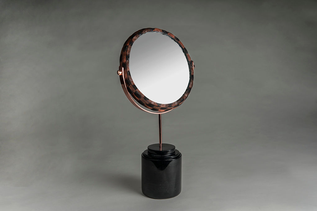 Round Mirror Black