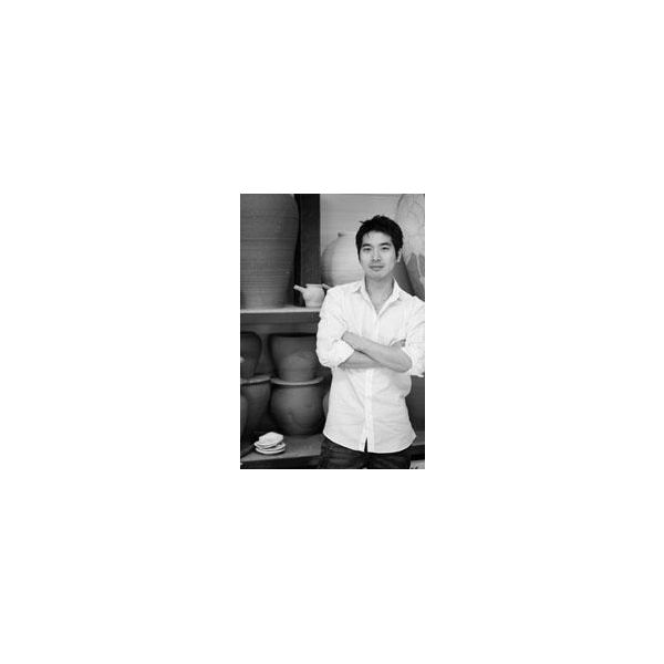 Kang_JunYoung_nrRKVIl.jpg?tr=c