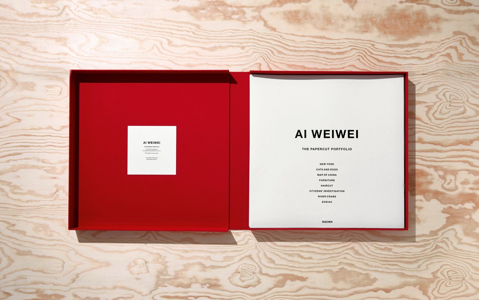 Ai Weiwei, Ai Weiwei. The China Bag 'Zodiac' (2020)