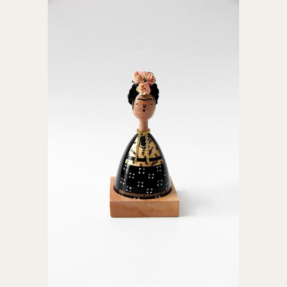 Frida kahlo wooden doll outlet