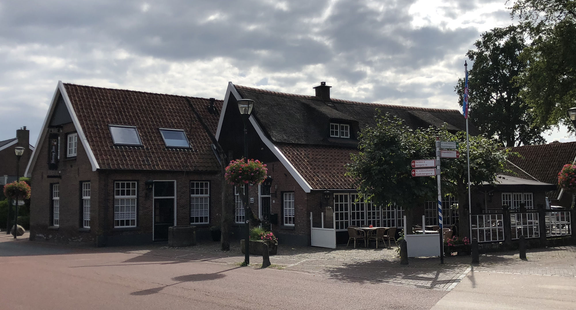 Herberg De Gebrande Waateren