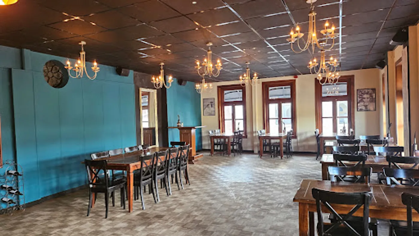 Cafe-Restaurant De Gouden Leeuw - IJsselmonde, foto 1 van 1
