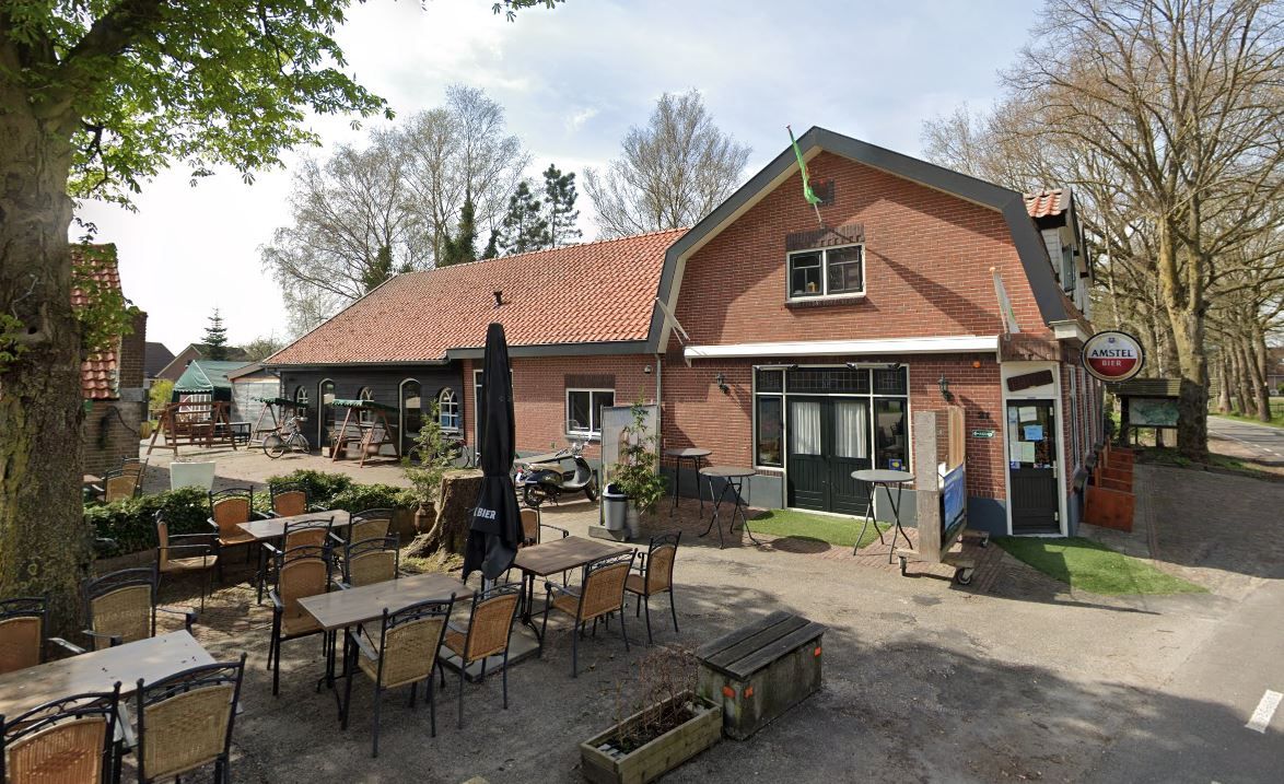 Cafe De Plank