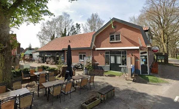 Cafe De Plank