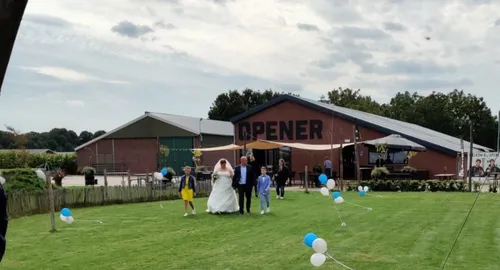 Opener, foto 4 van 9