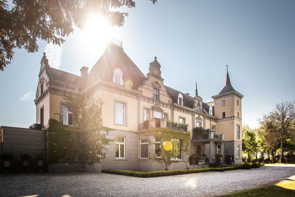 Kasteel de Hoogenweerth