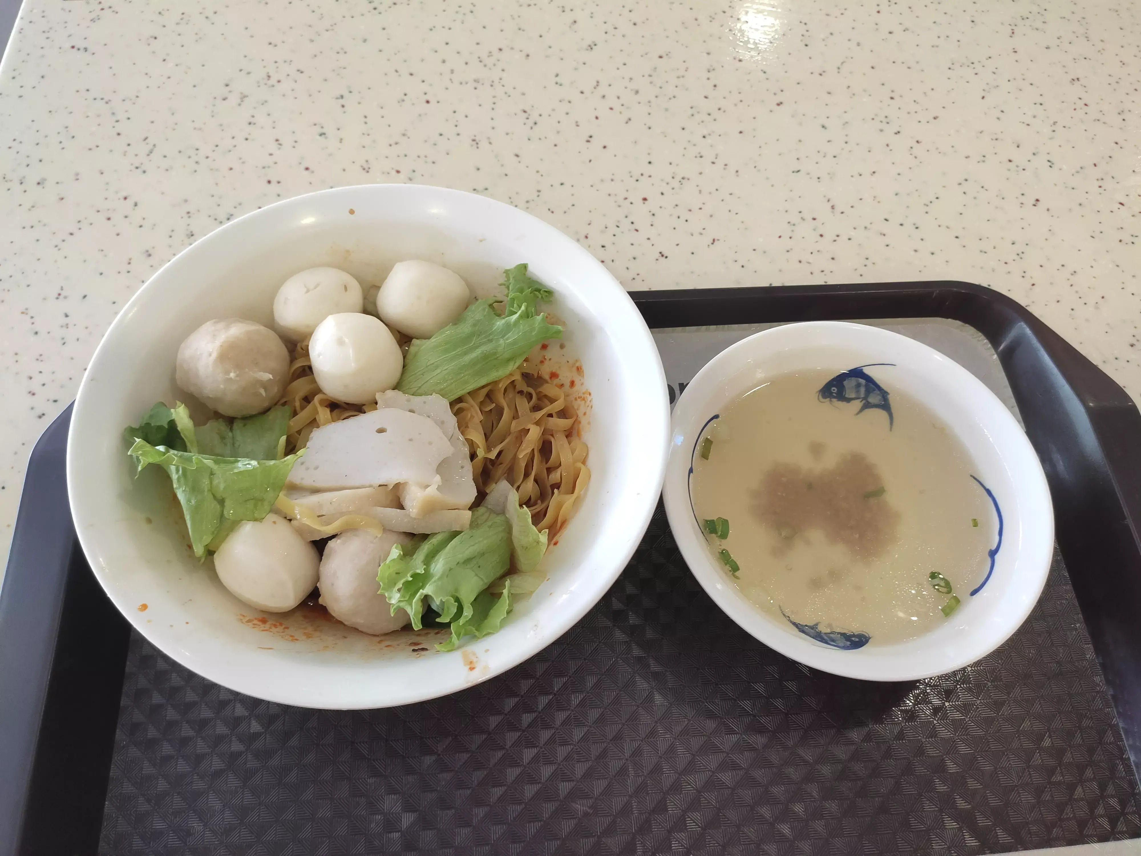 Tiong Bahru Bak Chor Mee: Mee Pok & Soup