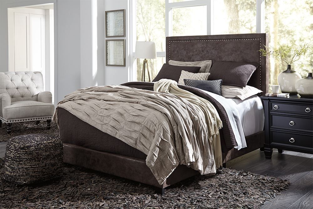 Dolante Queen Upholstered Bed Gray See More on | ToolAnswer-You