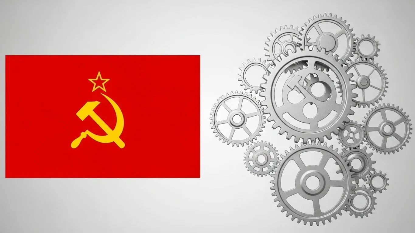 communism v socialism