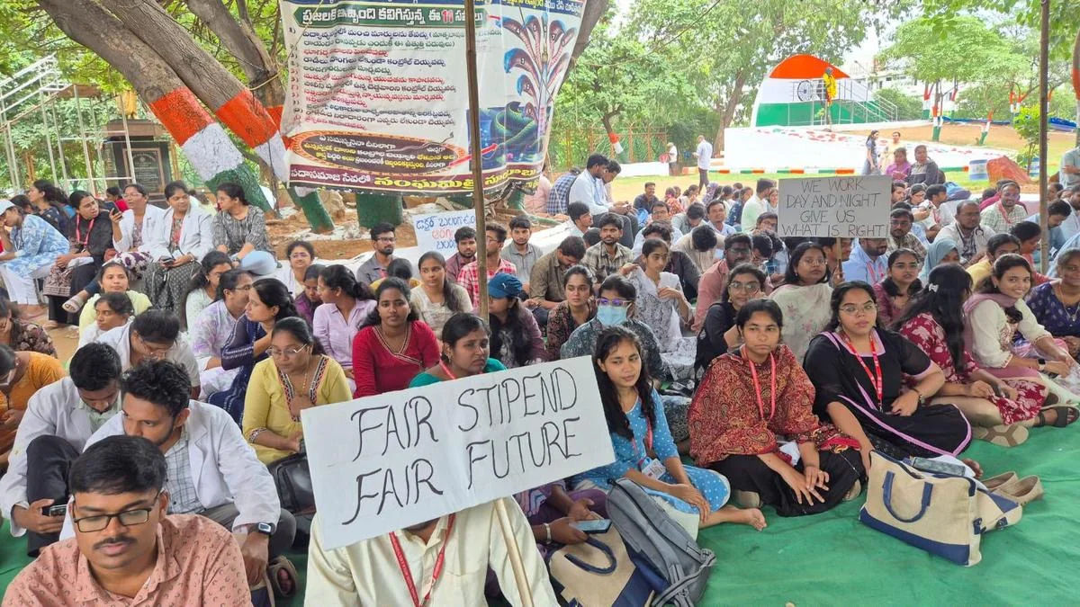Andhra Junior Doctors Launch Strike; Malayalam Varsity Student Protests Abuse
