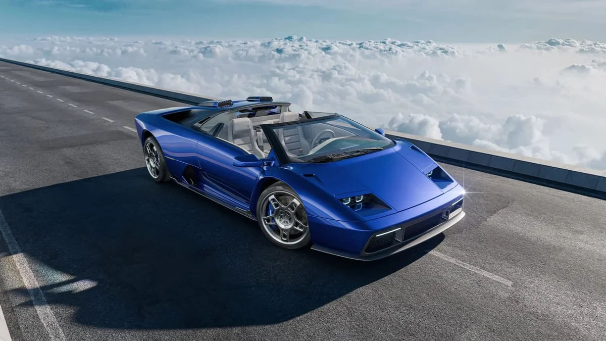 Eccentrica V12 Roadster Unveiled: Roofless Lamborghini Diablo Restomod