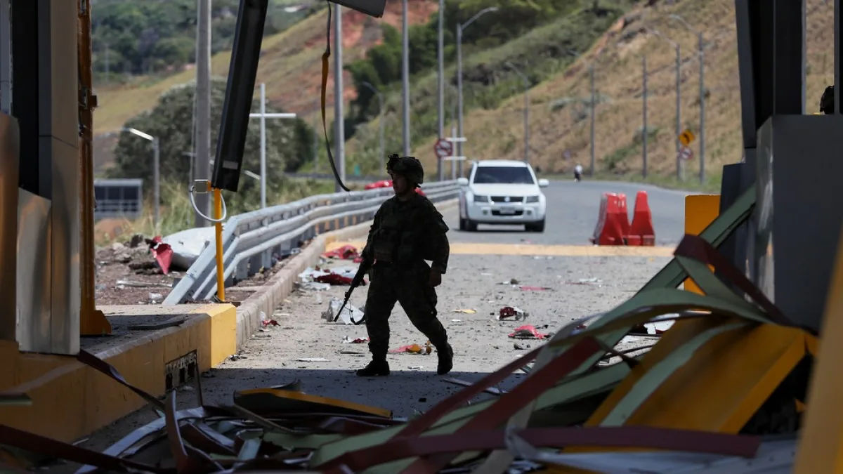 Colombia Car Bomb Rocks Pan-American Highway Following Inauguration