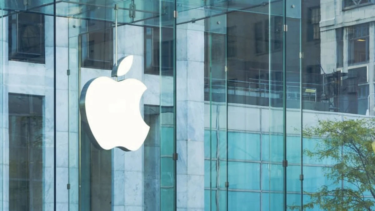 Gamco Investors Boosts Broadcom Stake And Trims Apple Holdings