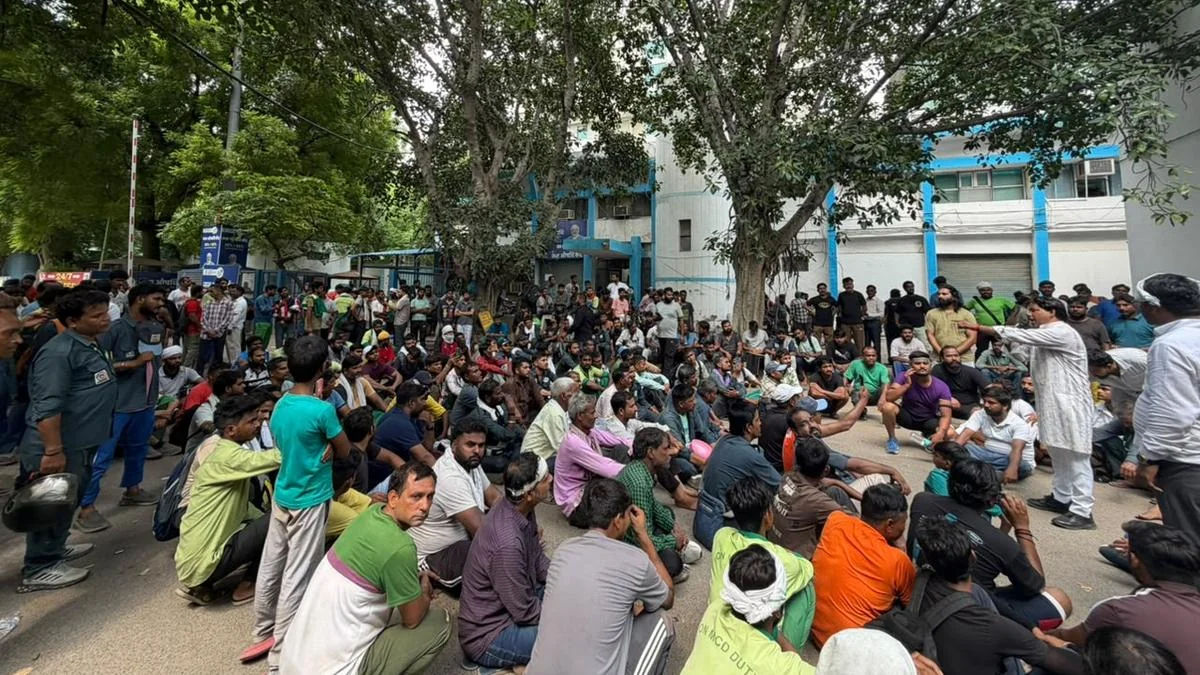 Delhi Sanitation Workers Strike After Kalyanpuri Murder