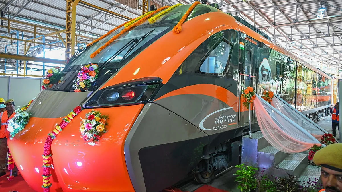 Vande Bharat Sleeper Trains Commissioned For Bengaluru-Mumbai Route