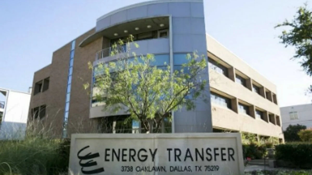 Oracle Reroutes $165B Data Center Pipeline After Regulatory Roadblock