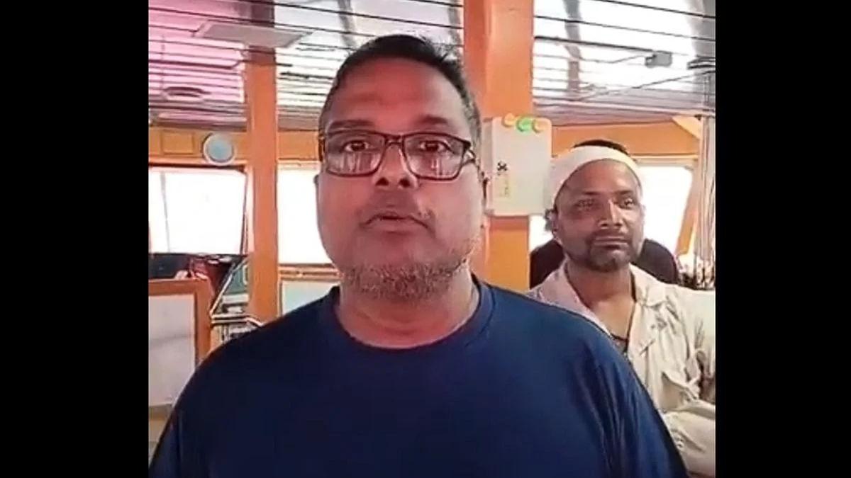 Indian Sailors Send SOS From High-Risk Strait of Hormuz