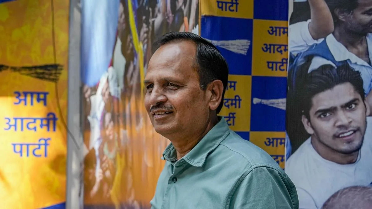 Former Delhi Minister Satyendar Jain Arrested in Jal Board Tender Case