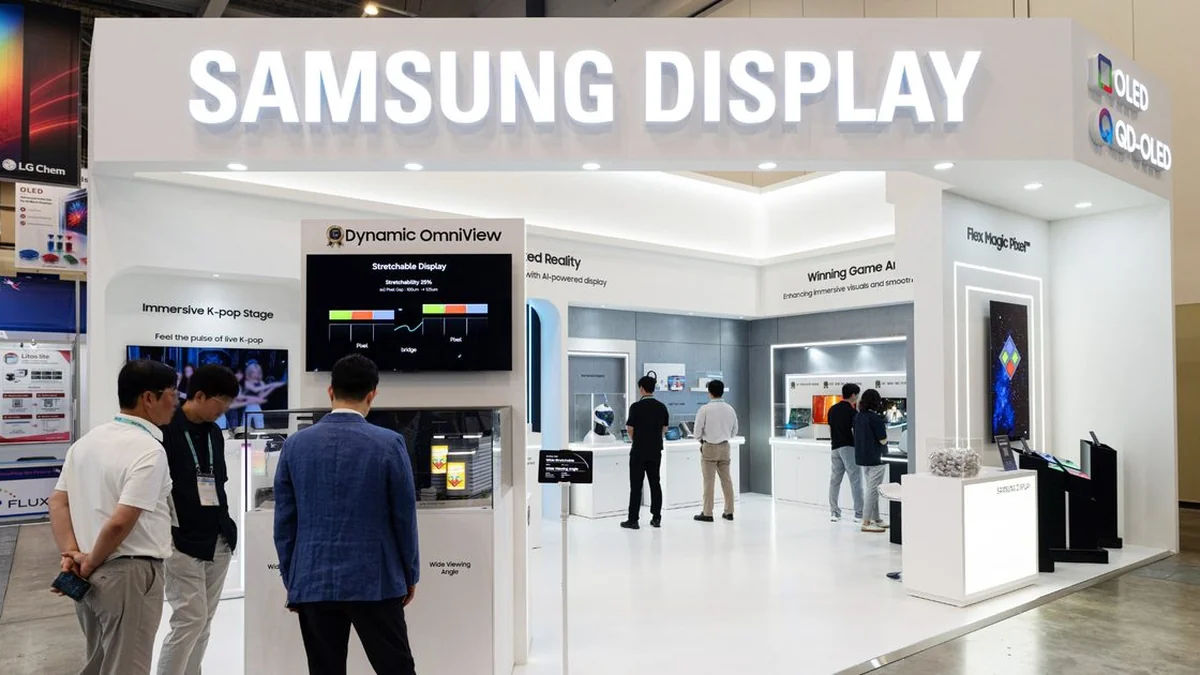 Samsung Unveils 300Hz OLED Panel for Gaming Laptops