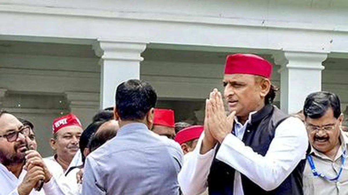 Akhilesh Yadav Attacks BJP Over Ram Temple Donation Theft