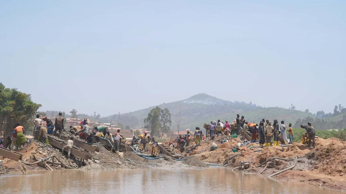 Gold Mine Collapse in Central African Republic Kills Over 100