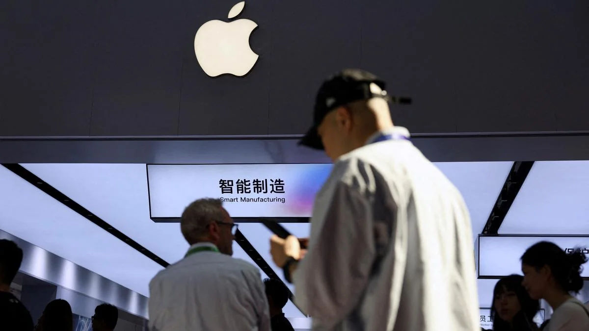 Apple Trains Custom AI Model for China in Partnership With Alibaba