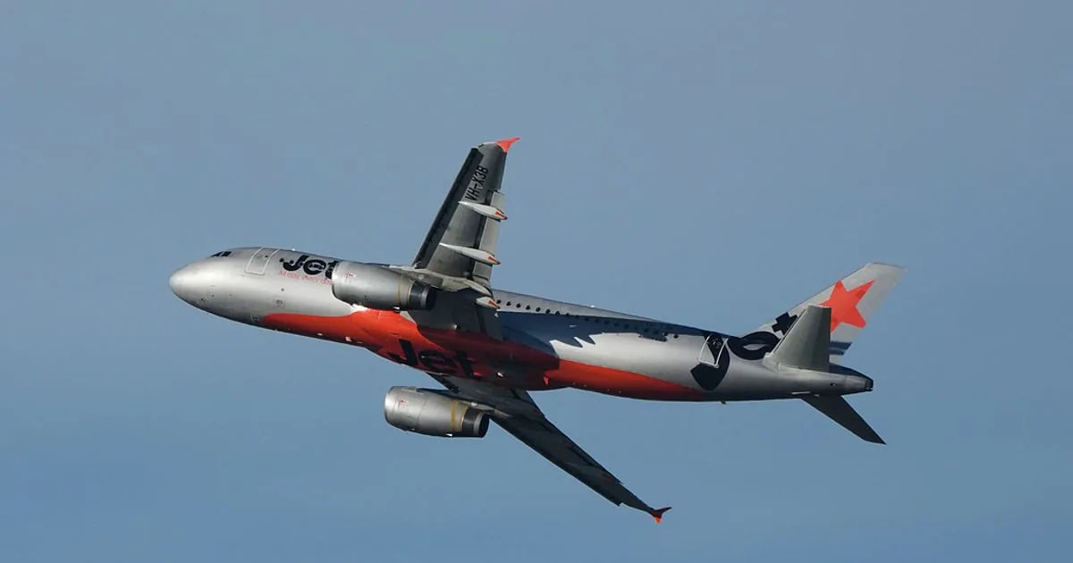 Sydney Airport Tarmac Near-Collision Triggers Official Probe